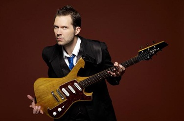 Paul Gilbert, фото